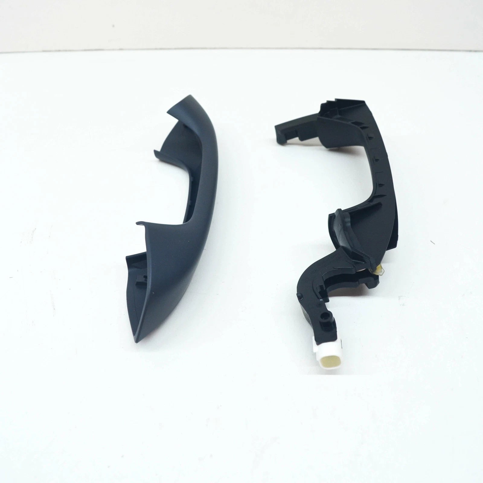 NEW VOLKSWAGEN ID.3 GOLF MK8 FRONT RIGHT DOOR OUTER HANDLE 5H0837205FGRU