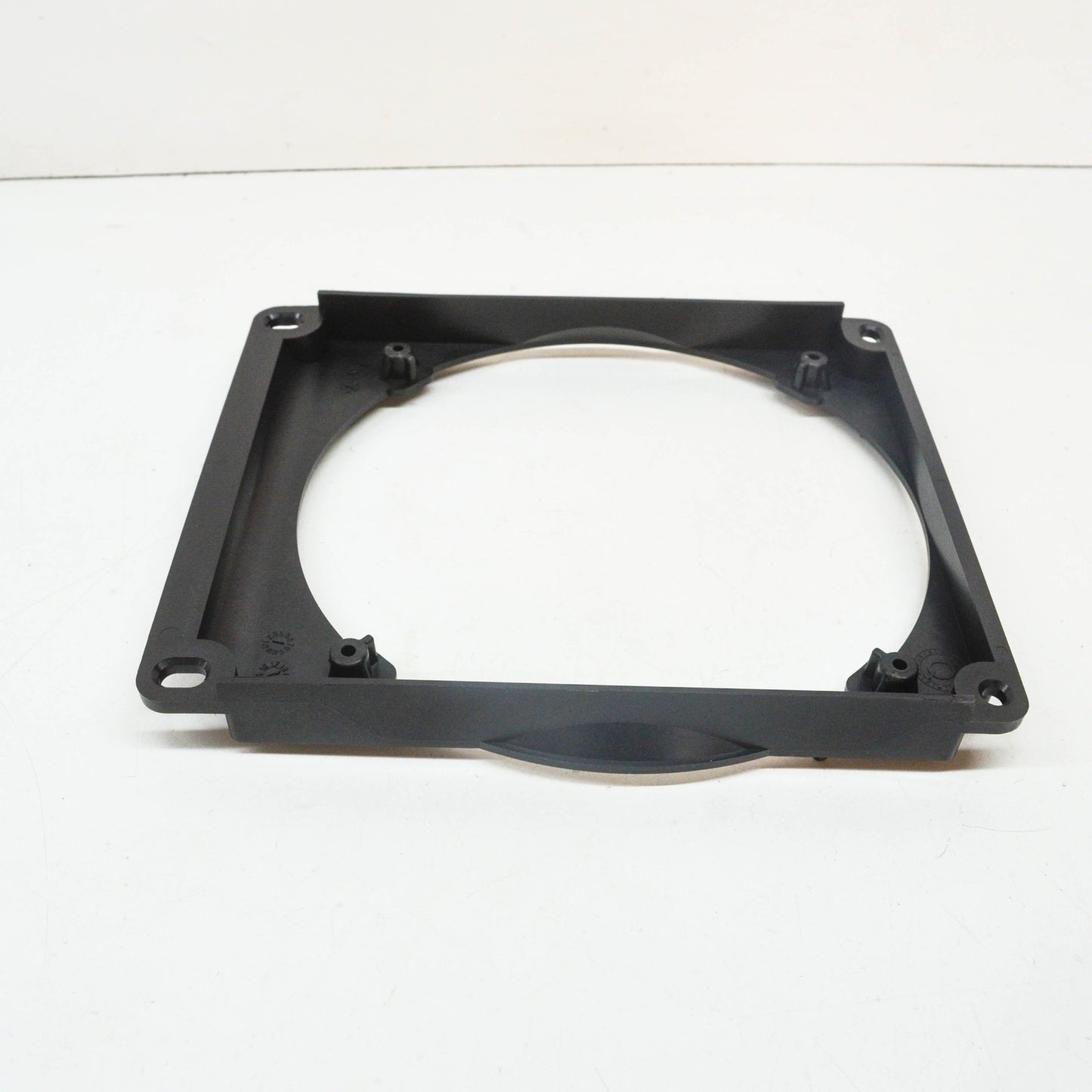 NEW MERCEDES BENZ C W204 AIR BAFFLE A2045051530 ORIGINAL