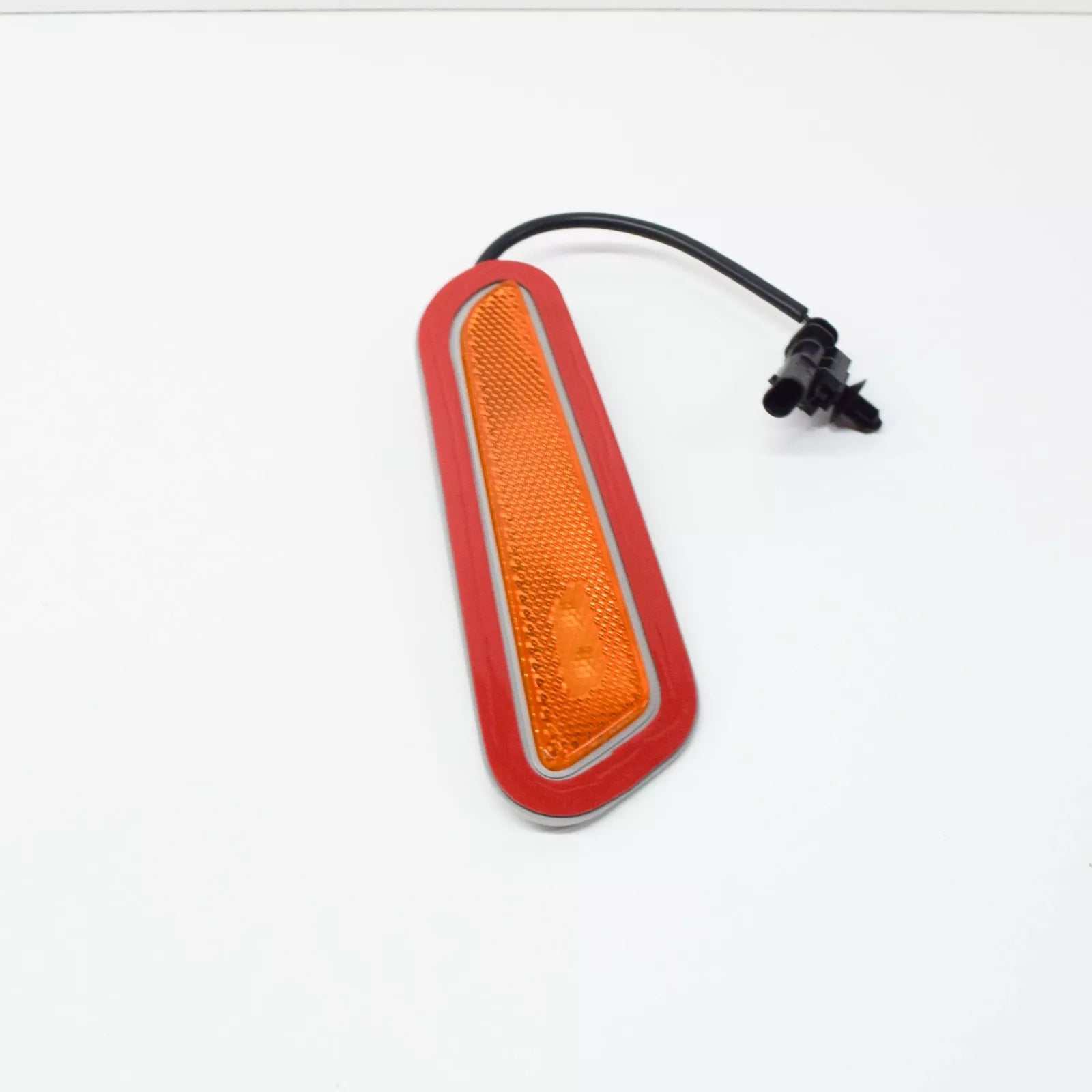 NEW AUDI R8 4S FRONT RIGHT REFLECTOR 4S0945072B 2018