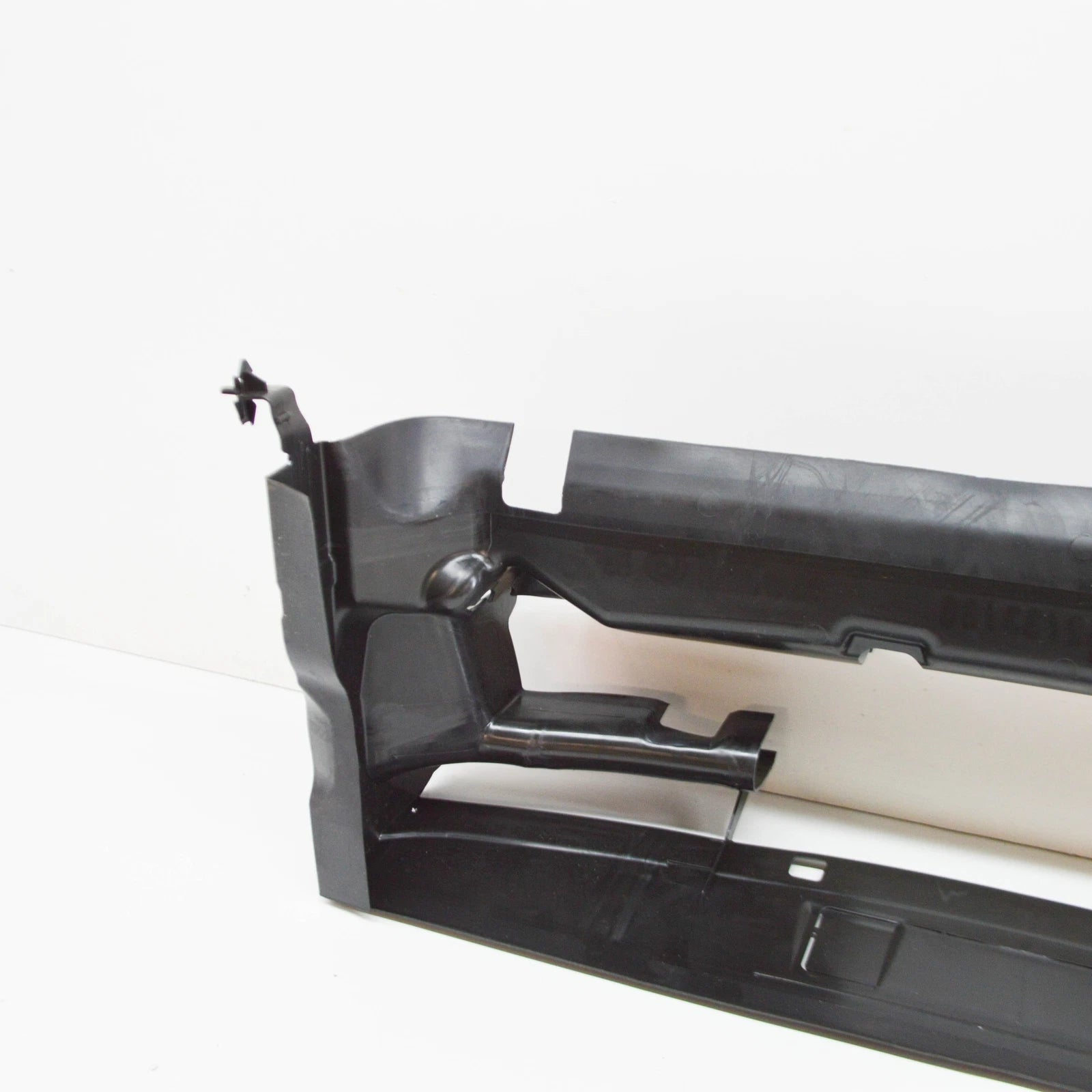 NEW BMW 4 F32 RADIATOR LOWER AIR DUCT 51747362288 7362288 2016 ORIGINAL