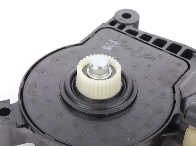 NEW MB A W168 FRONT LEFT DOOR WINDOW REGULATOR MOTOR A2108202542 ORIGINAL