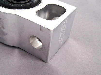 NEW AUDI TT 8J FRONT CONTROL ARM BRACKET 8J0199231