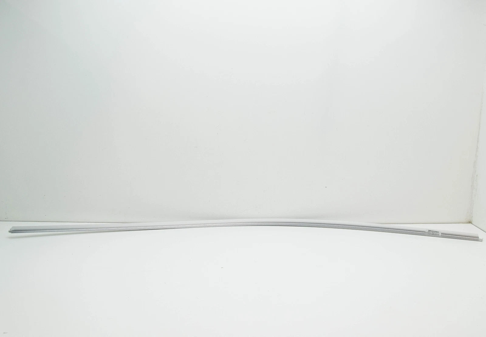 NEW BMW X4 F26 FRONT RIGHT DOOR WINDOW FRAME COVER 51317335624 ORIGINAL