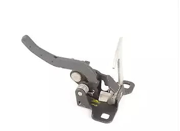 NEW BMW 7 E38 ENGINE HOOD CATCH 51238164766 8164766 ORIGINAL