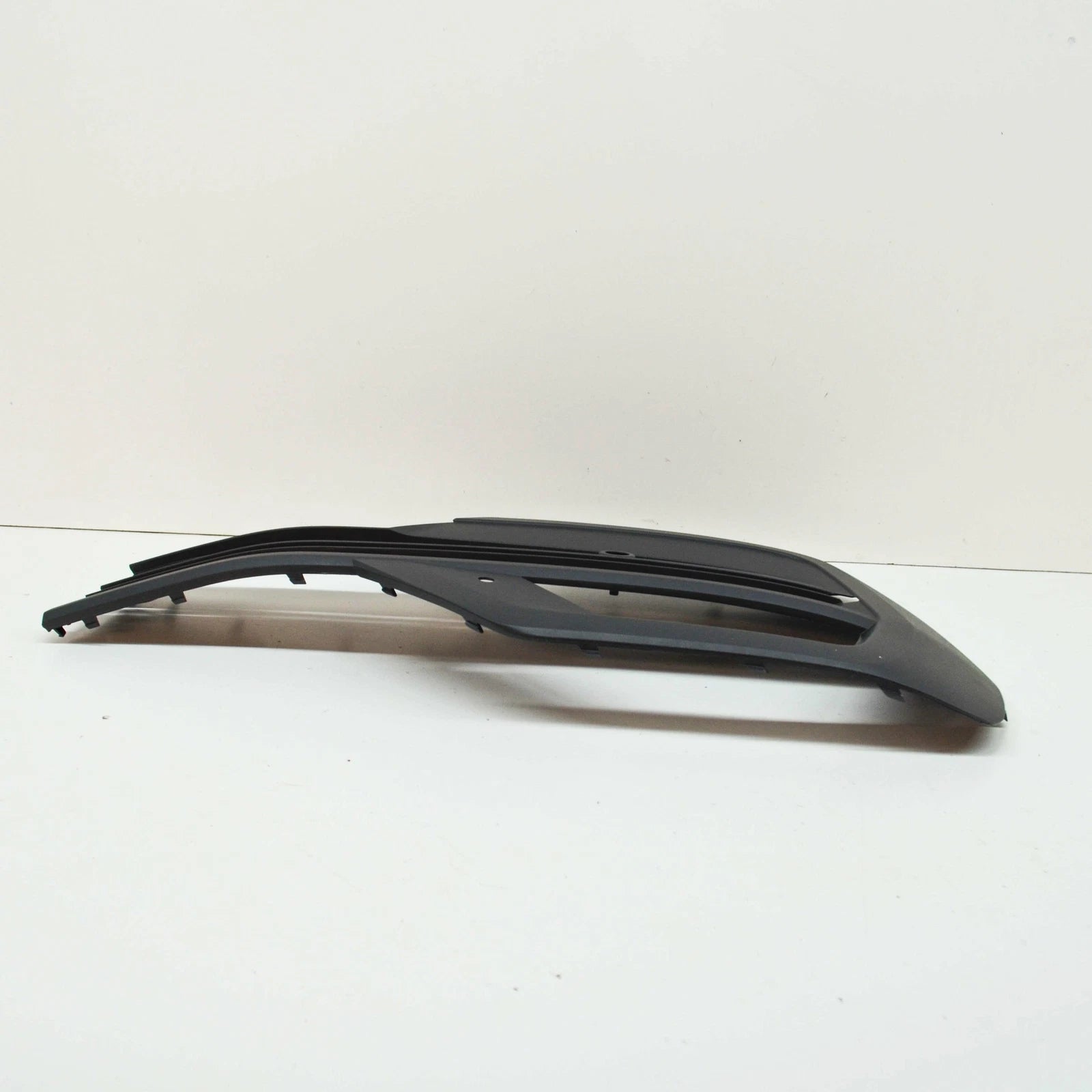 NEW VW TRANSPORTER T6 FRONT BUMPER LEFT FOG LIGHT TRIM 7LA807489B9B9