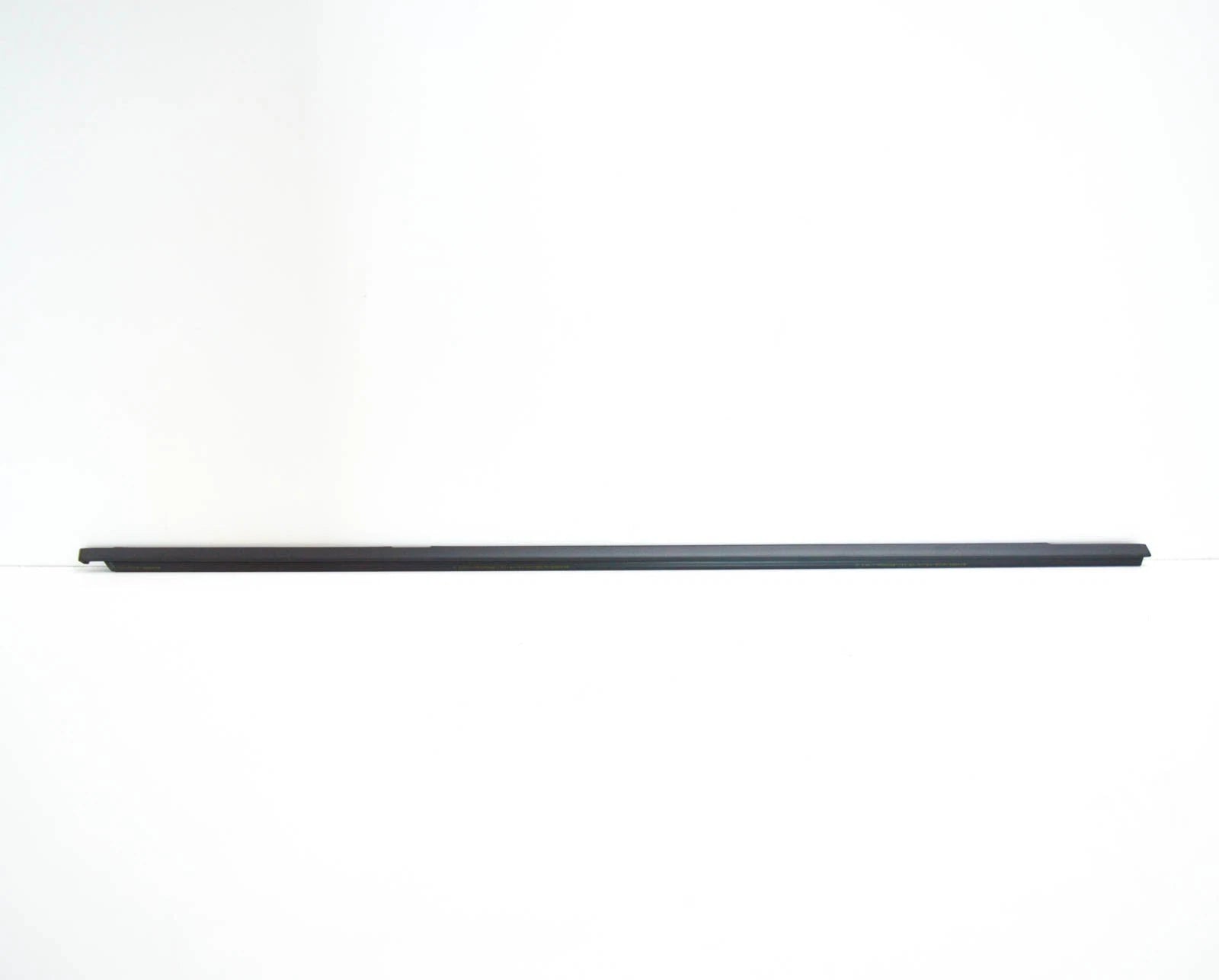 NEW BMW 3 E90 REAR RIGHT DOOR WEATHER STRIP 51357060250 ORIGINAL