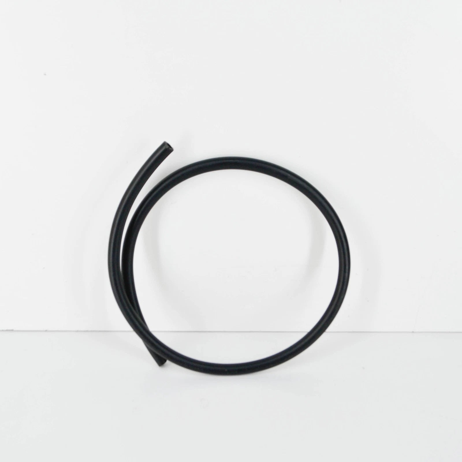 NEW BMW 5 E28 FUEL HOSE 16121180040 1180040 ORIGINAL