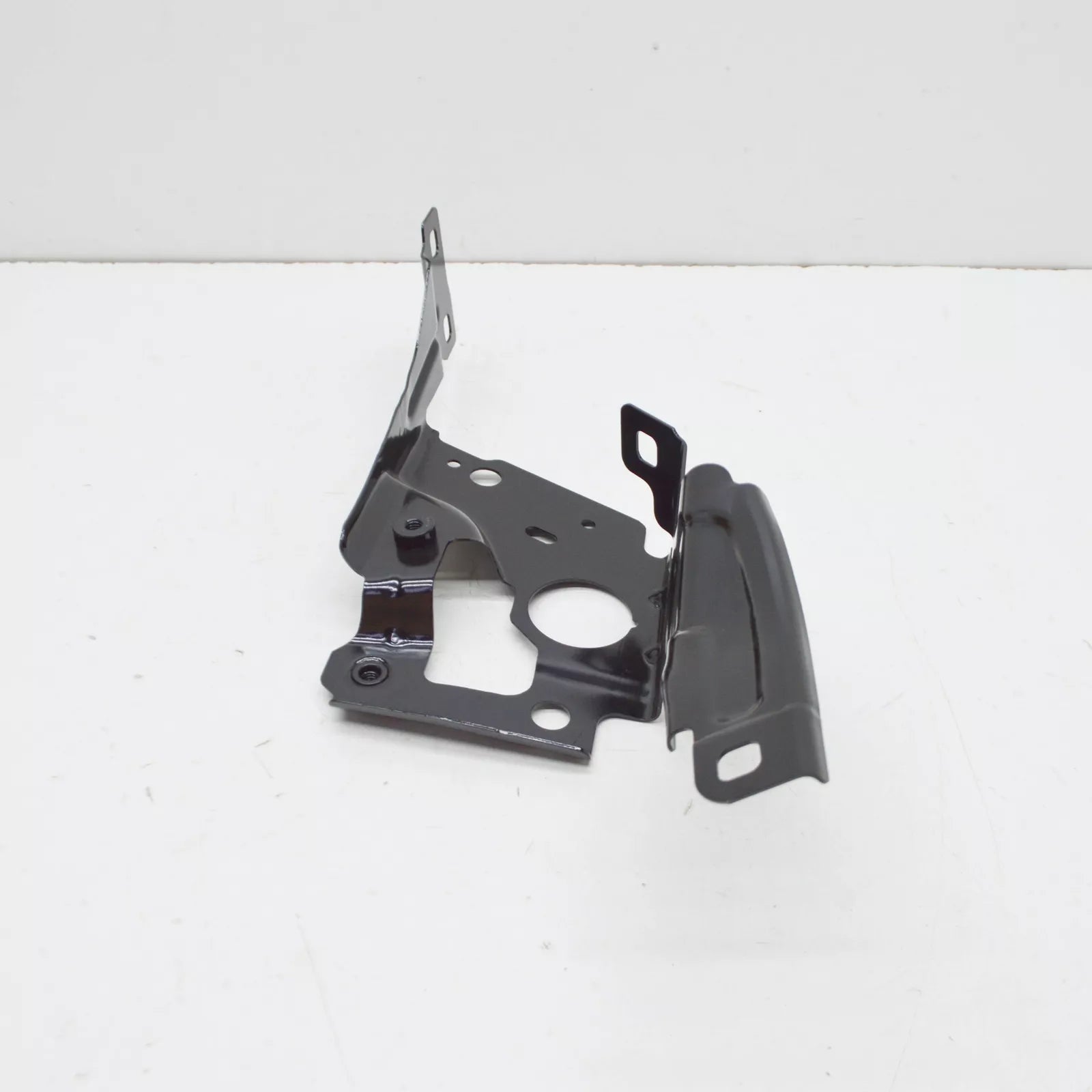 NEW BMW 4 COUPE G22 FRONT RIGHT FENDER PANEL HOLDER 41009466092 ORIGINAL