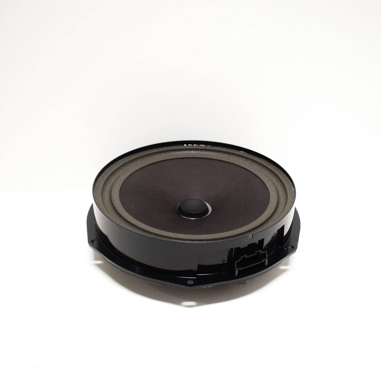 NEW VW BEETLE CABRIO 1Y7 FRONT LEFT DOOR LOUDSPEAKER 1Y0035411M ORIGINAL