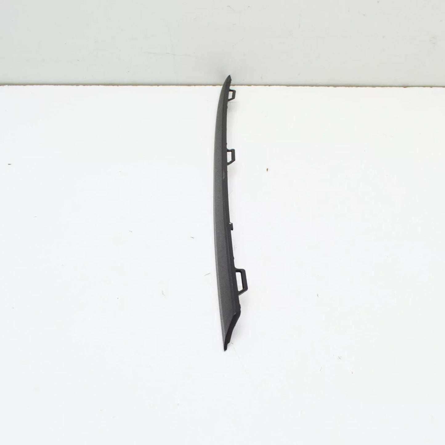 NEW VW TRANSPORTER VI T6 FRONT RIGHT BUMPER COVER STRIP 7LA8530669B9 ORIGINAL