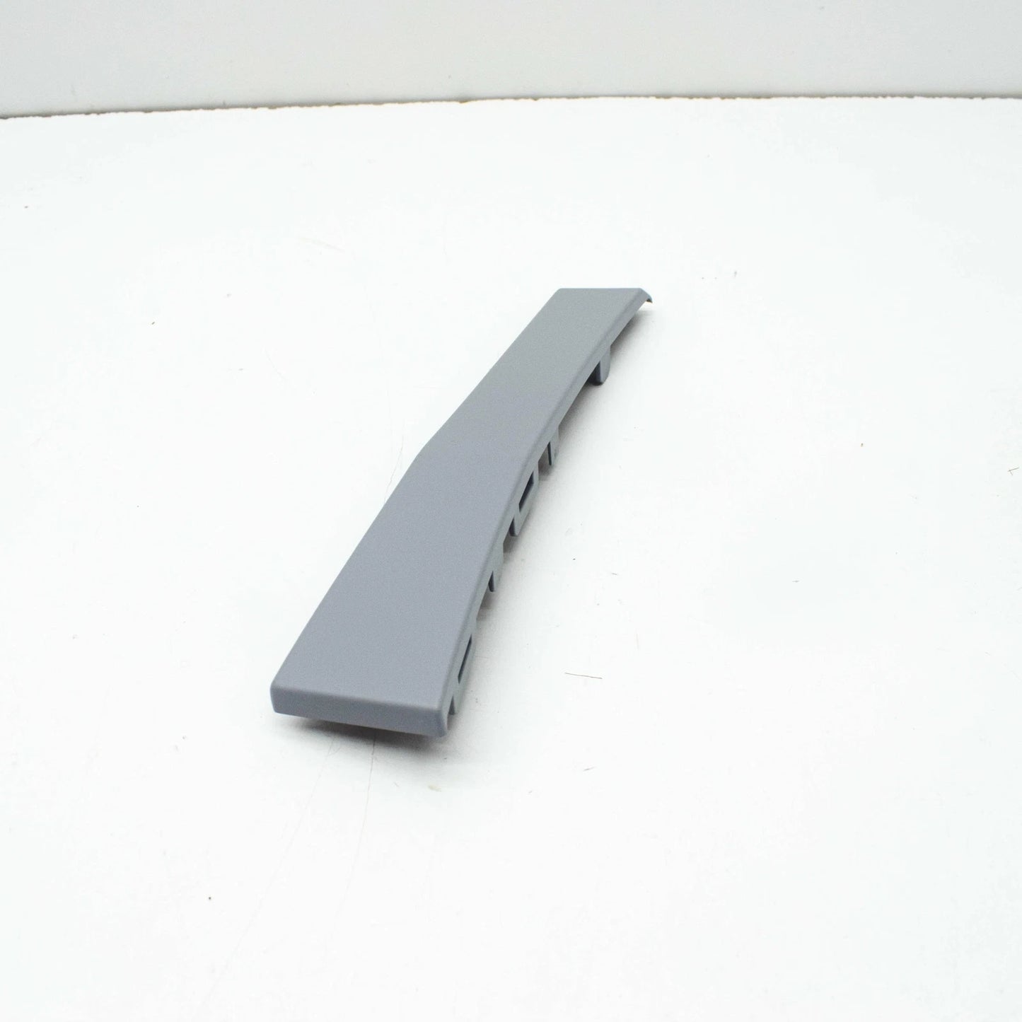 NEW VW TIGUAN AD FRONT RIGHT FENDER WHEEL COVER TRIM 5NA854960GRU