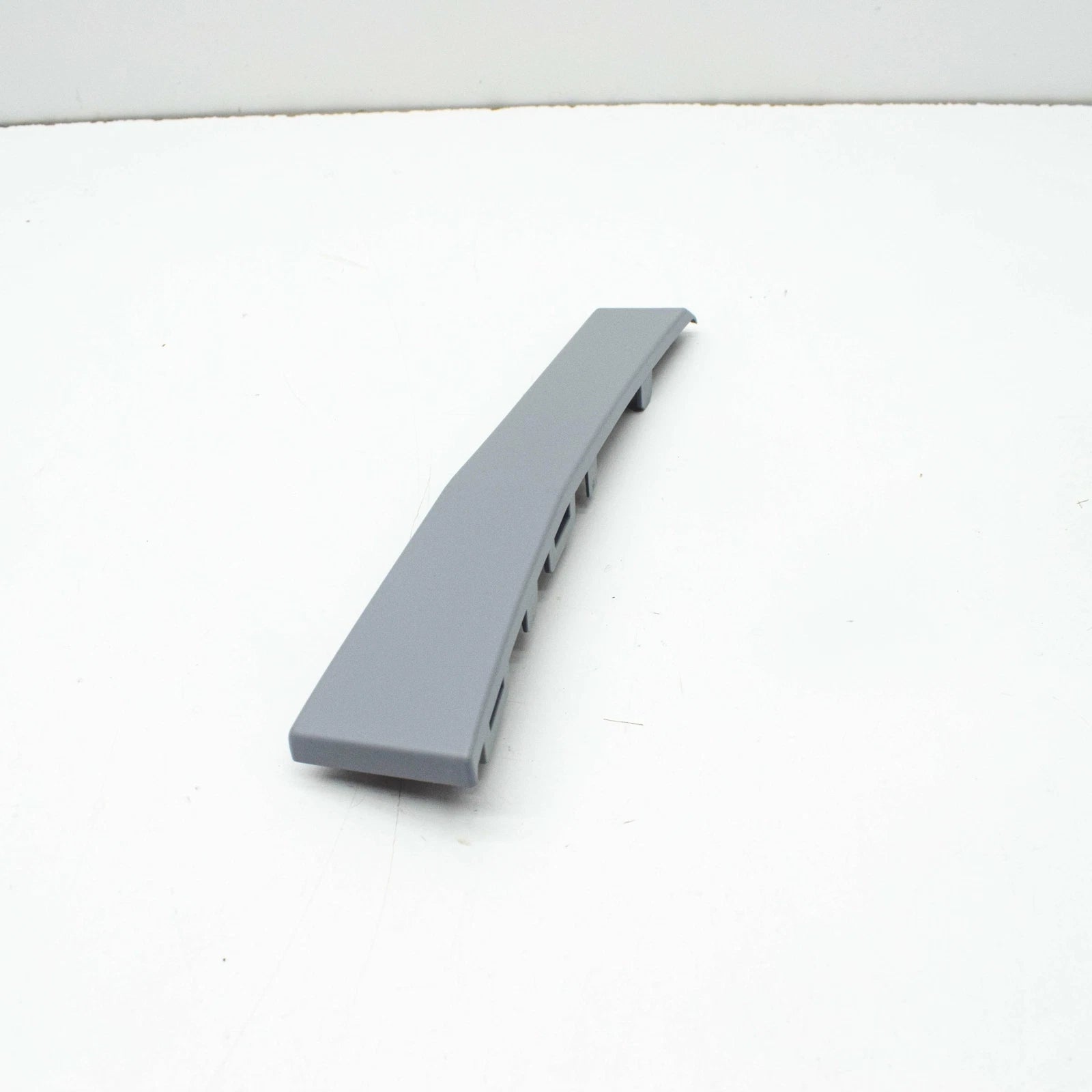 NEW VW TIGUAN AD FRONT RIGHT FENDER WHEEL COVER TRIM 5NA854960GRU