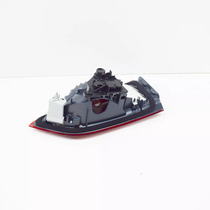 NEW BMW X1 F48 REAR LIGHT IN TRUNK LID LEFT 63217350695