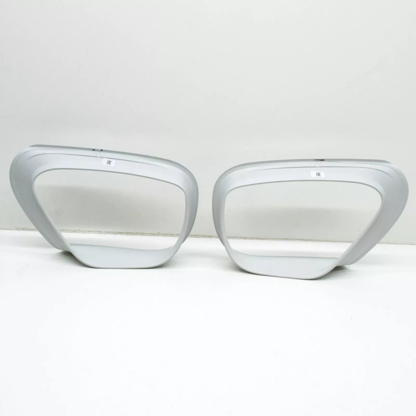 NEW BMW X5 E70 REAR BUMPER TRIM COVERS 51122167733 2167733 ORIGINAL