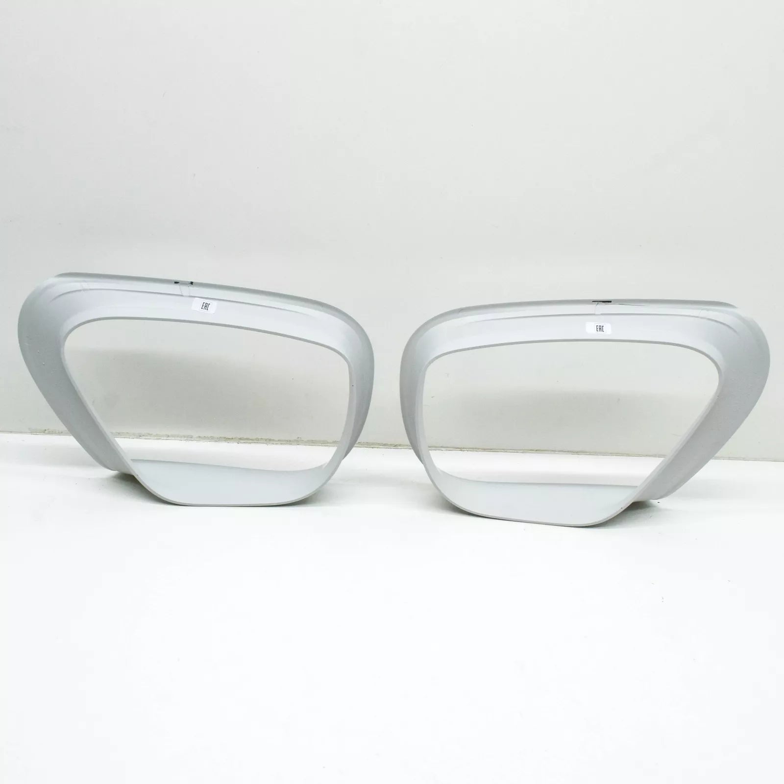 NEW BMW X5 E70 REAR BUMPER TRIM COVERS 51122167733 2167733 ORIGINAL