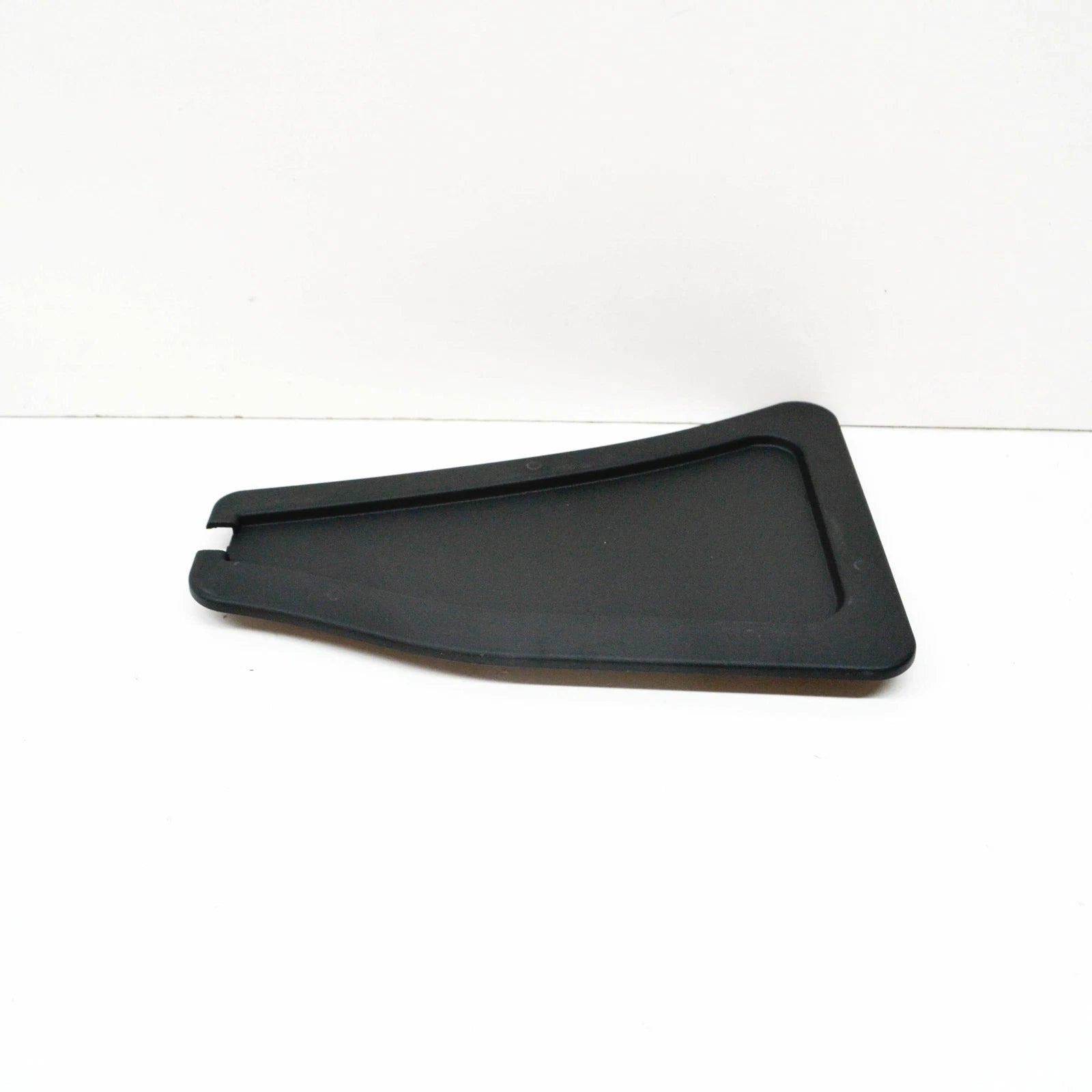 NEW VOLKSWAGEN ARTEON 3H7 FRONT BPNNET HOOD RIGHT HINGE COVER 3G8823188B