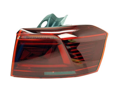 NEW VW PASSAT VARIANT B8 REAR RIGHT OUTER LED TAILLIGHT 3G9945208P ORIGINAL