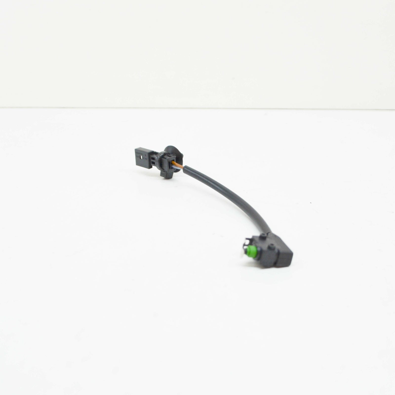 NEW MERCEDES-BENZ E COVERTIBLE A207 FOLDING TOP SWITCH A2098201710 ORIGINAL