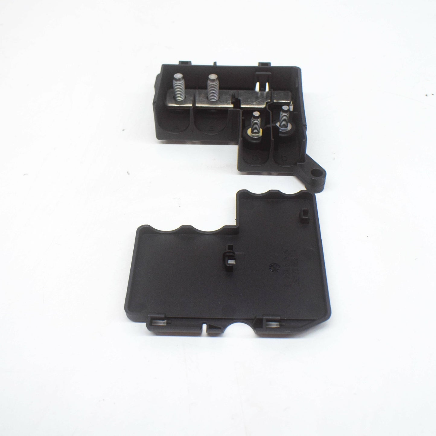 NEW AUDI A6 C8 FRONT RIGHT LOWER FUSE BOX 4K0941828 ORIGINAL