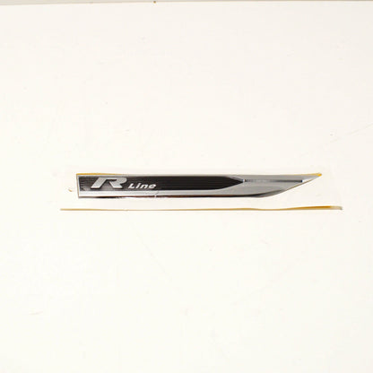 NEW VOLKSWAGEN PASSAT B8 FRONT FENDER RIGHT R-LINE TRIM BADGE 561853688FFOD