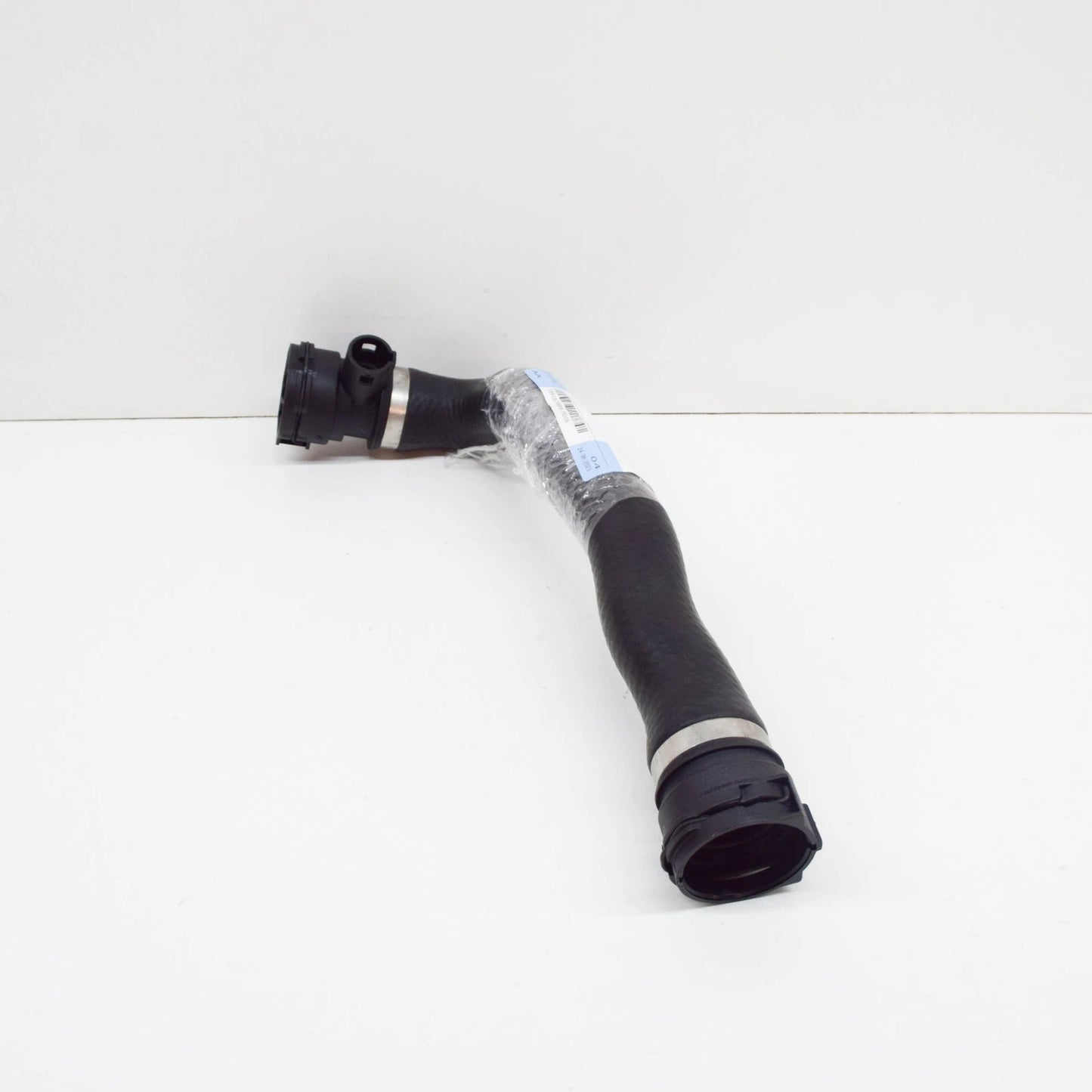 NEW BMW 7 E38 RADIATOR WATER LOWER PIPE HOSE 740I 11531711878 4.4 ORIGINAL