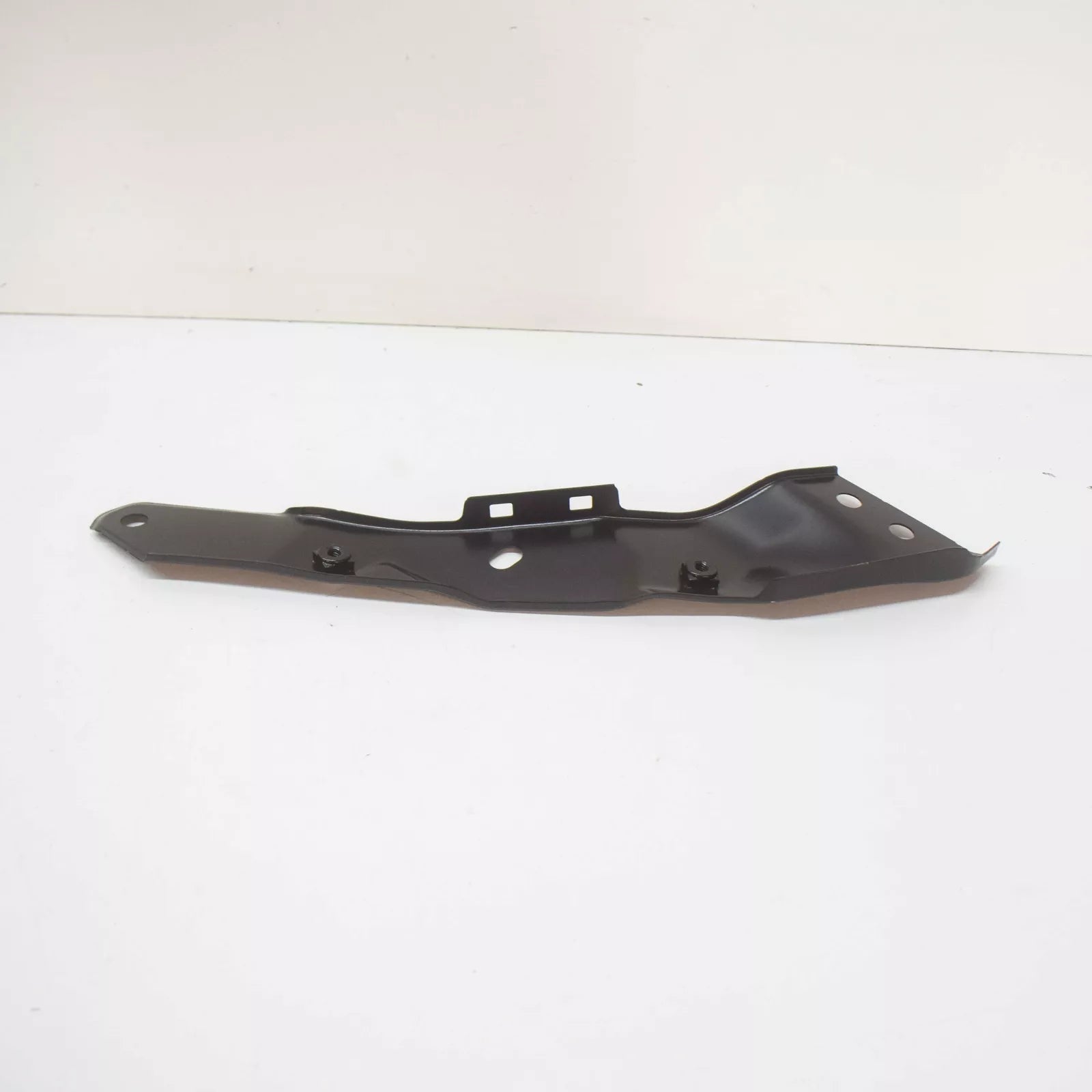 NEW VOLKSWAGEN GOLF MK6 RADIATOR LEFT UPPER BRACKET 5K0806929B 2010