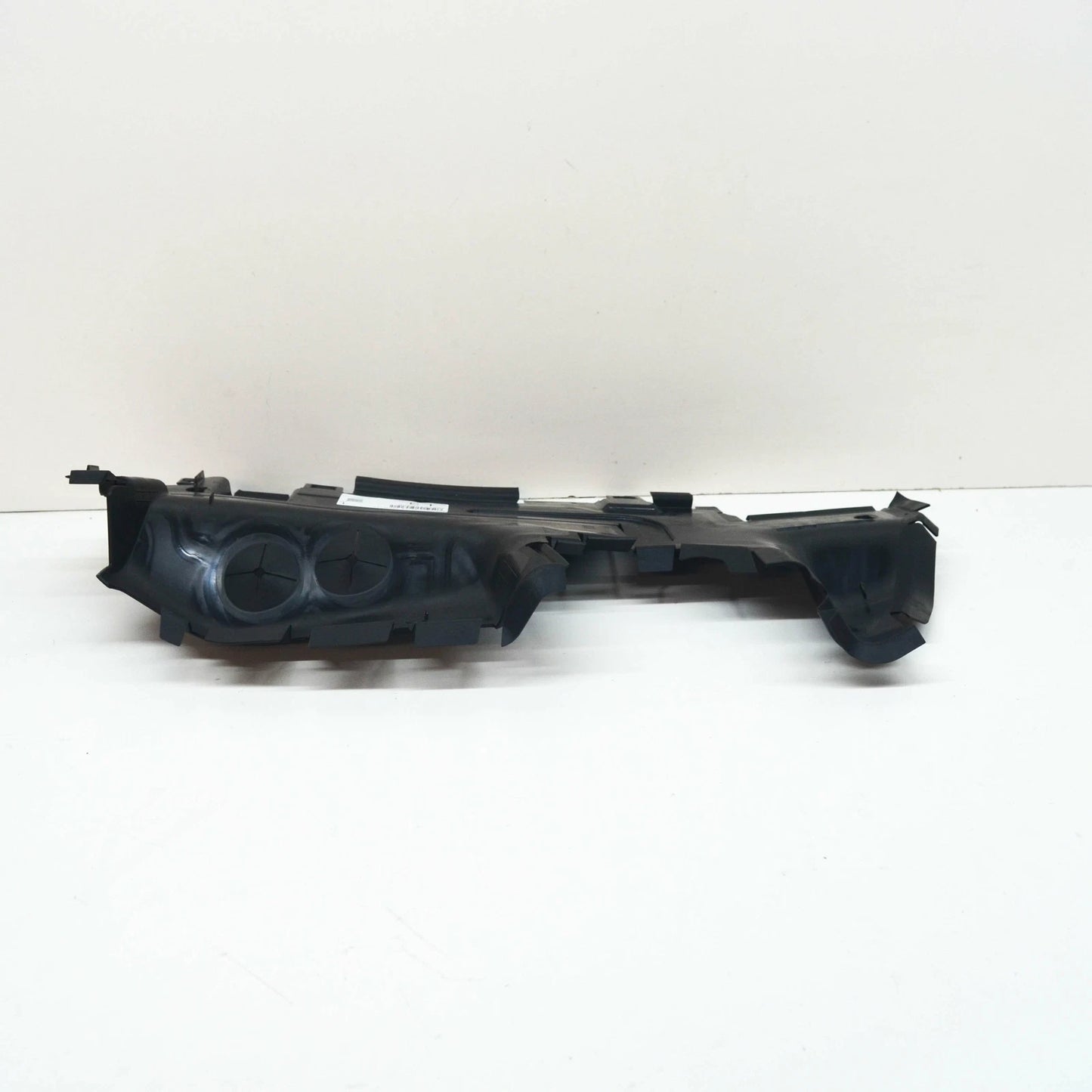 NEW AUDI Q7 4M RIGHT AIR GUIDE 4M0121284CK ORIGINAL