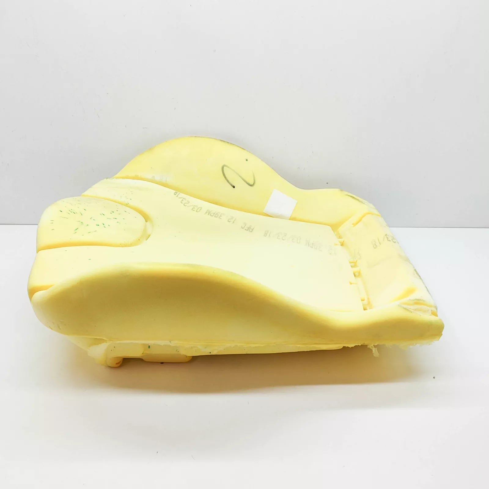 NEW BMW Z3 COUPE E36 FRONT FOAM PLASTIC SEAT 2693070 52102693070 ORIGINAL