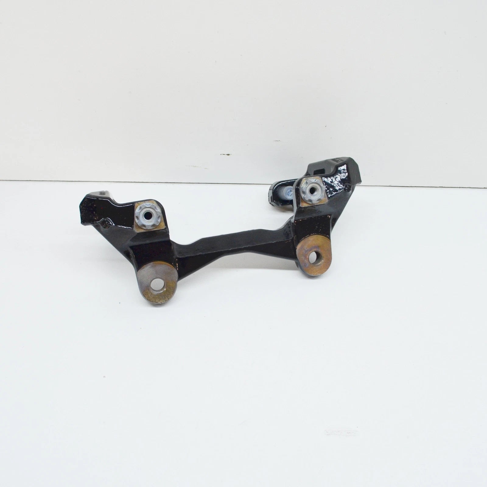 NEW AUDI A5 SPORTBACK 8T FRONT RIGHT CALIPER CARRIER 8T0615126 ORIGINAL