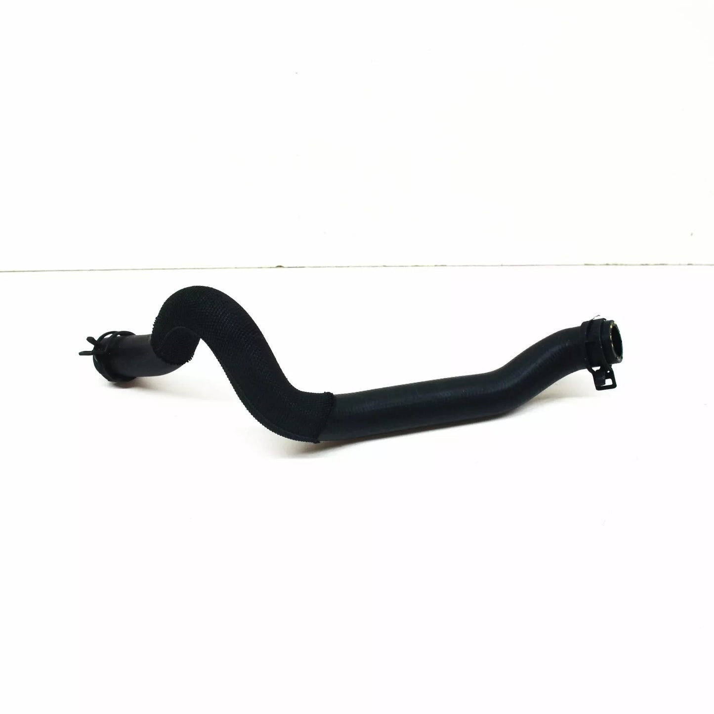 NEW MERCEDES-BENZ C W205 ENGINE COOLANT PIPE HOSE A2058301102 ORIGINAL