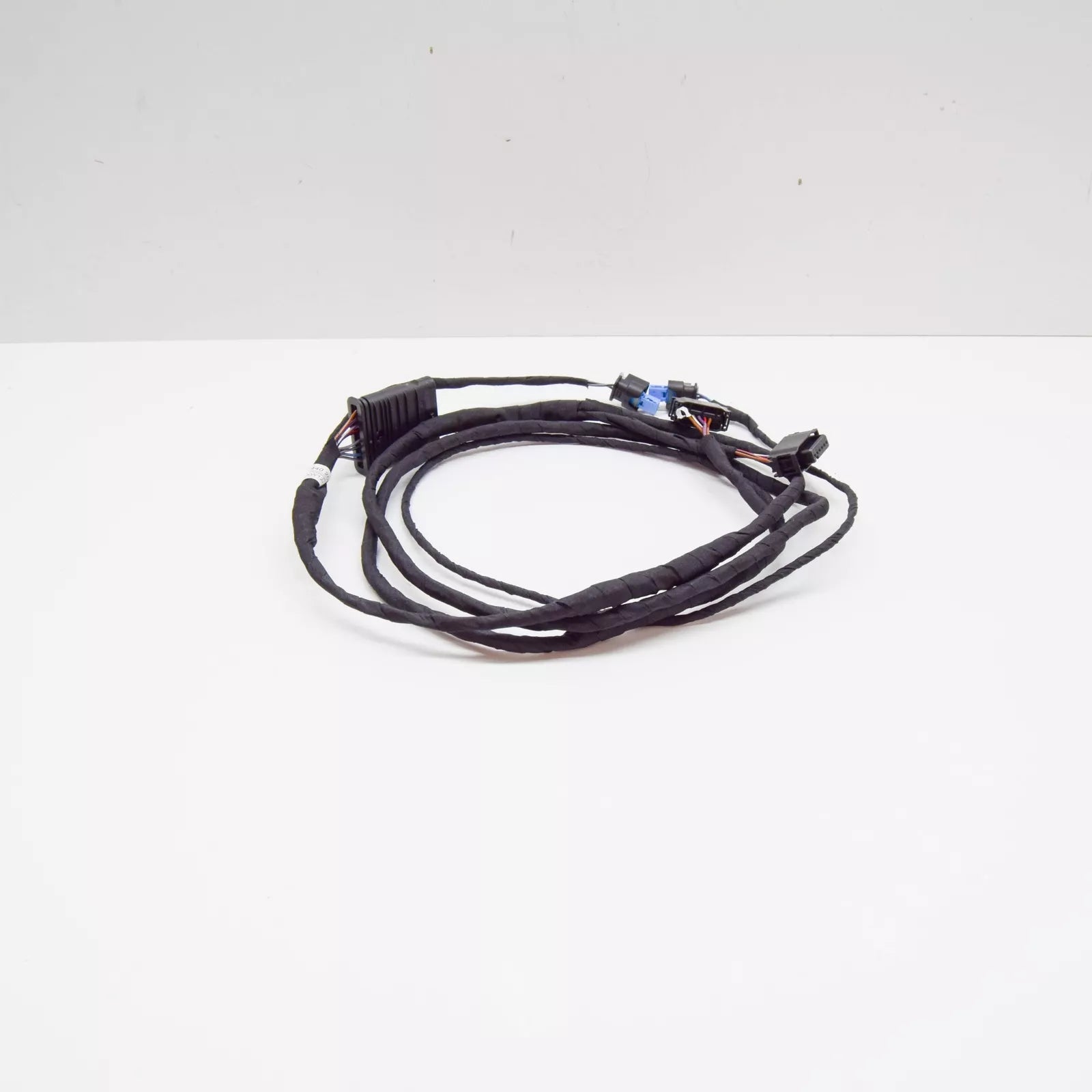 NEW MERCEDES-BENZ E W212 FRONT BUMPER WIRING HARNESS A2124402052 ORIGINAL