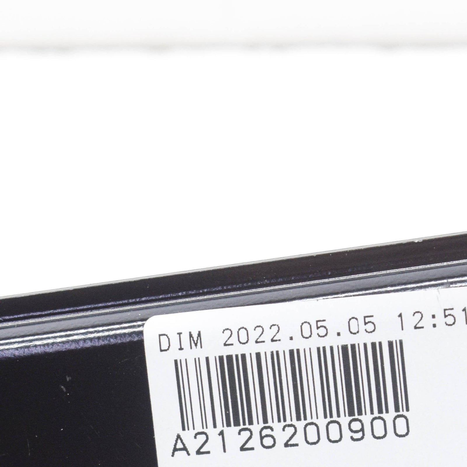 NEW MERCEDES BENZ E W212 RADIATOR SUPPORT BRACKET A2126200900 ORIGINAL