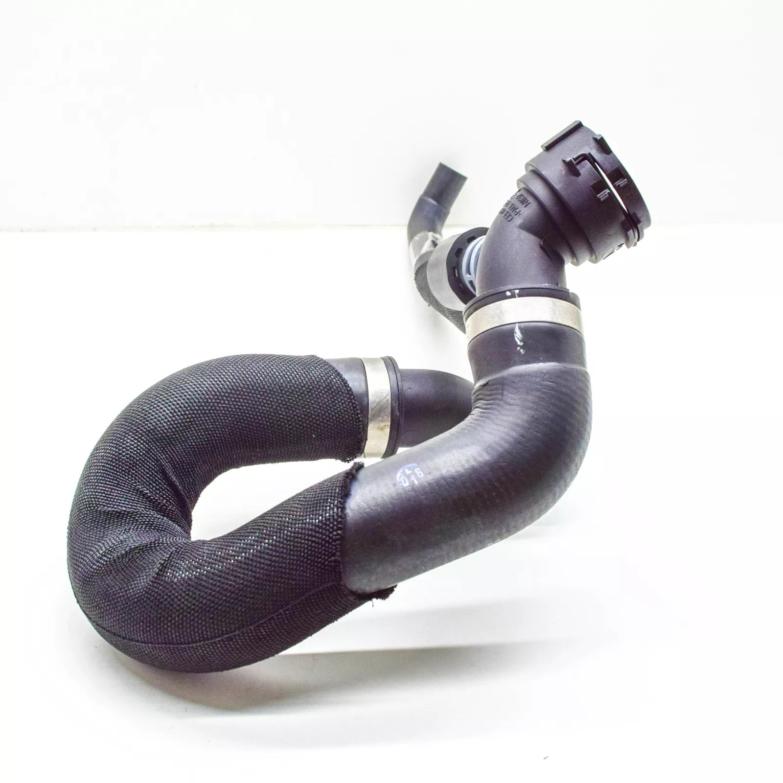 NEW AUDI Q7 4M WATER RADIATOR HOSE 4M0122101AK 2018 ORIGINAL