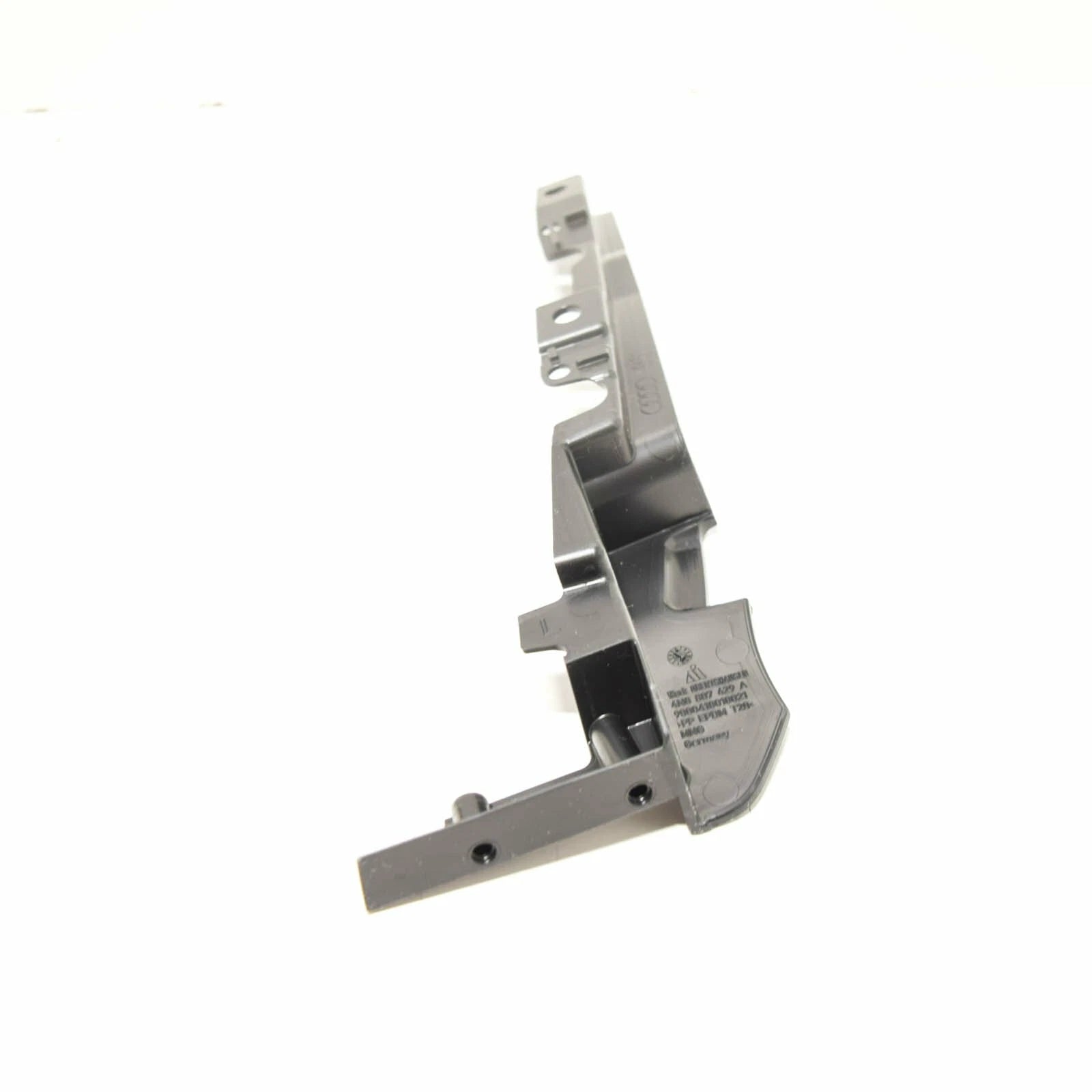 NEW AUDI A8 4H D5 FRONT LEFT BUMPER STRIKER PLATE BRACKET 4N0807629A ORIGINAL