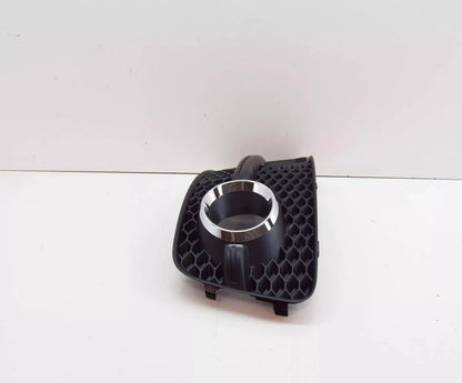 Audi Q5 8R Front Right Air Guide Grille 8R0807682F 01C 8R0807682F01C NEW