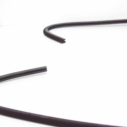 NEW AUDI A4 B7 SUNROOF GLASS GASKET 8D0877297