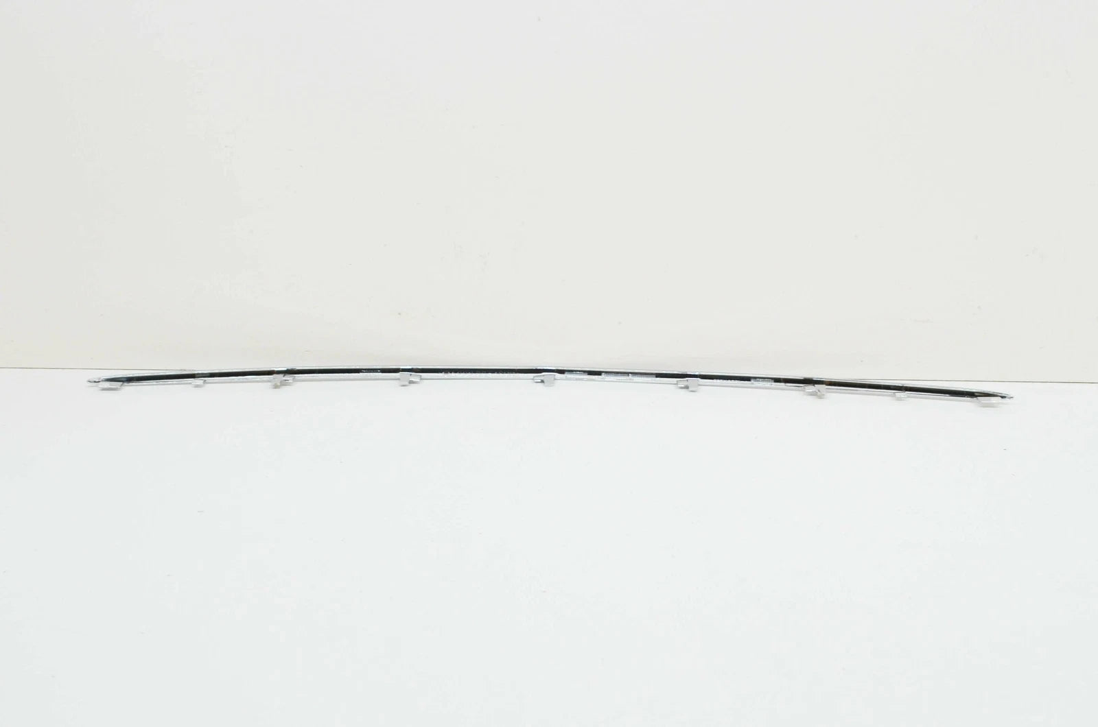 NEW MERCEDES-BENZ S W222 FRONT BUMPER LOWER TRIM STRIP A2228851600