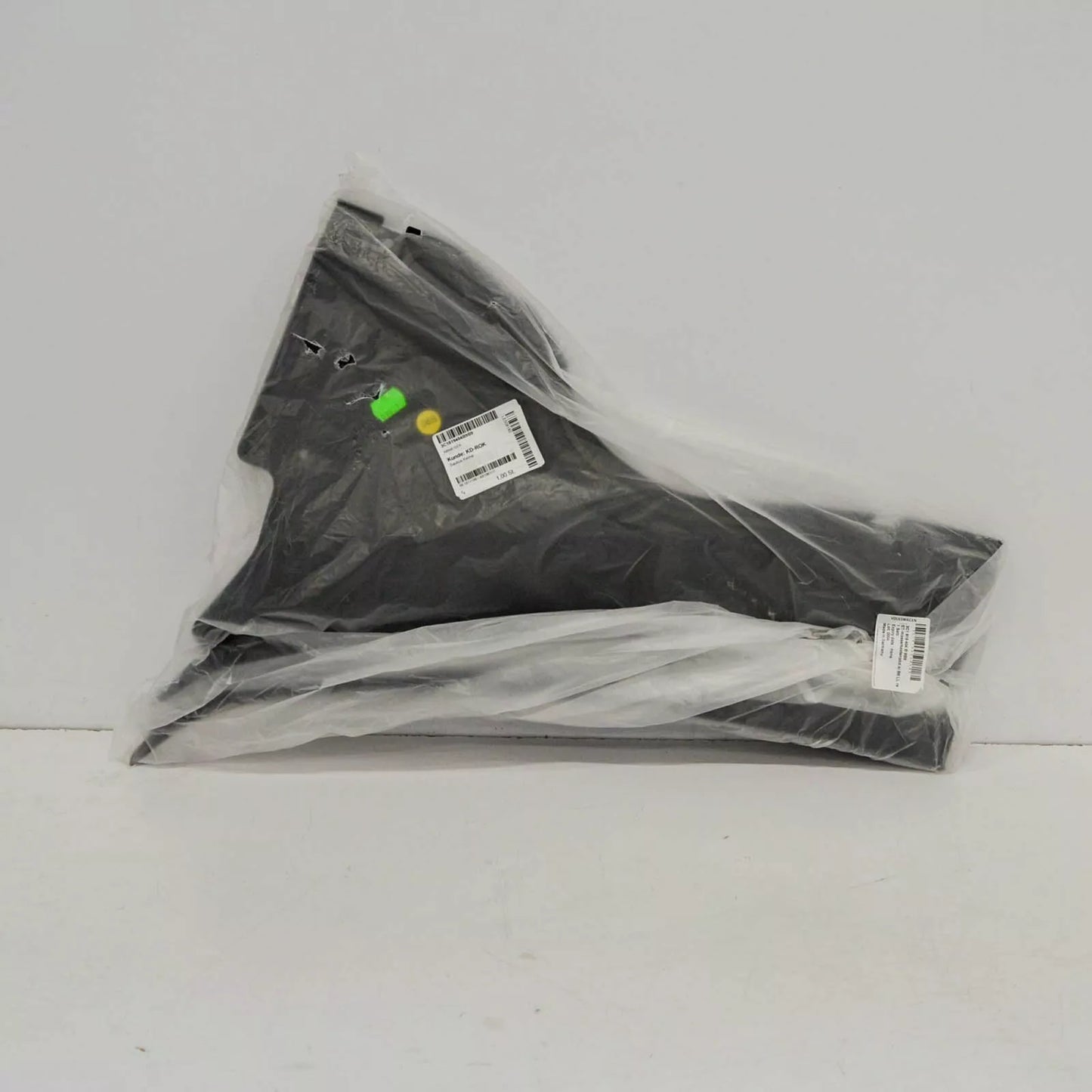 NEW VW PASSAT B7 FRONT RIGHT WATER DEFLECTOR LHD 3C1819404B9B9 ORIGINAL