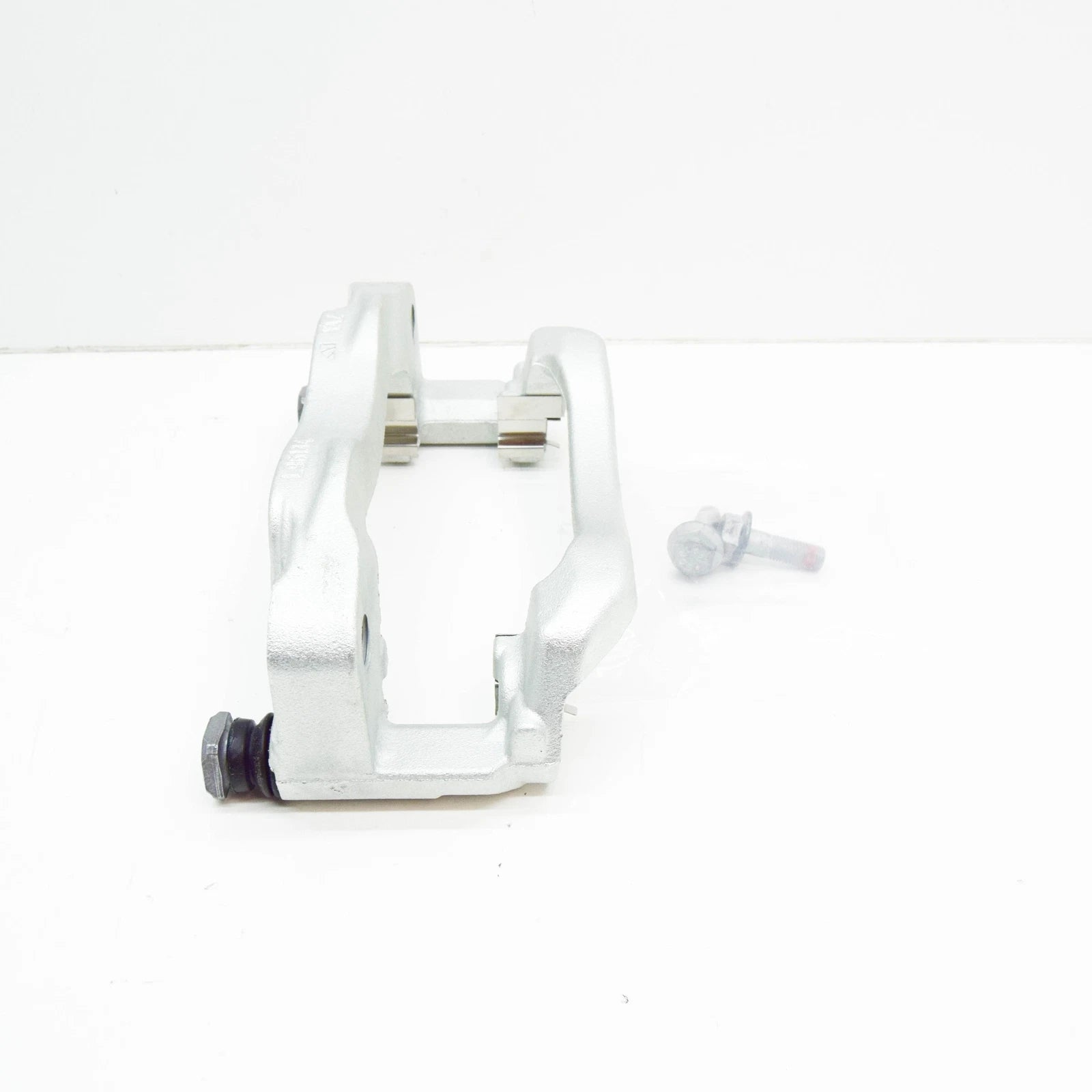 NEW VOLKSWAGEN CRAFTER FURGON SY REAR BRAKE PAD CARRIER 2N0615425B ORIGINAL