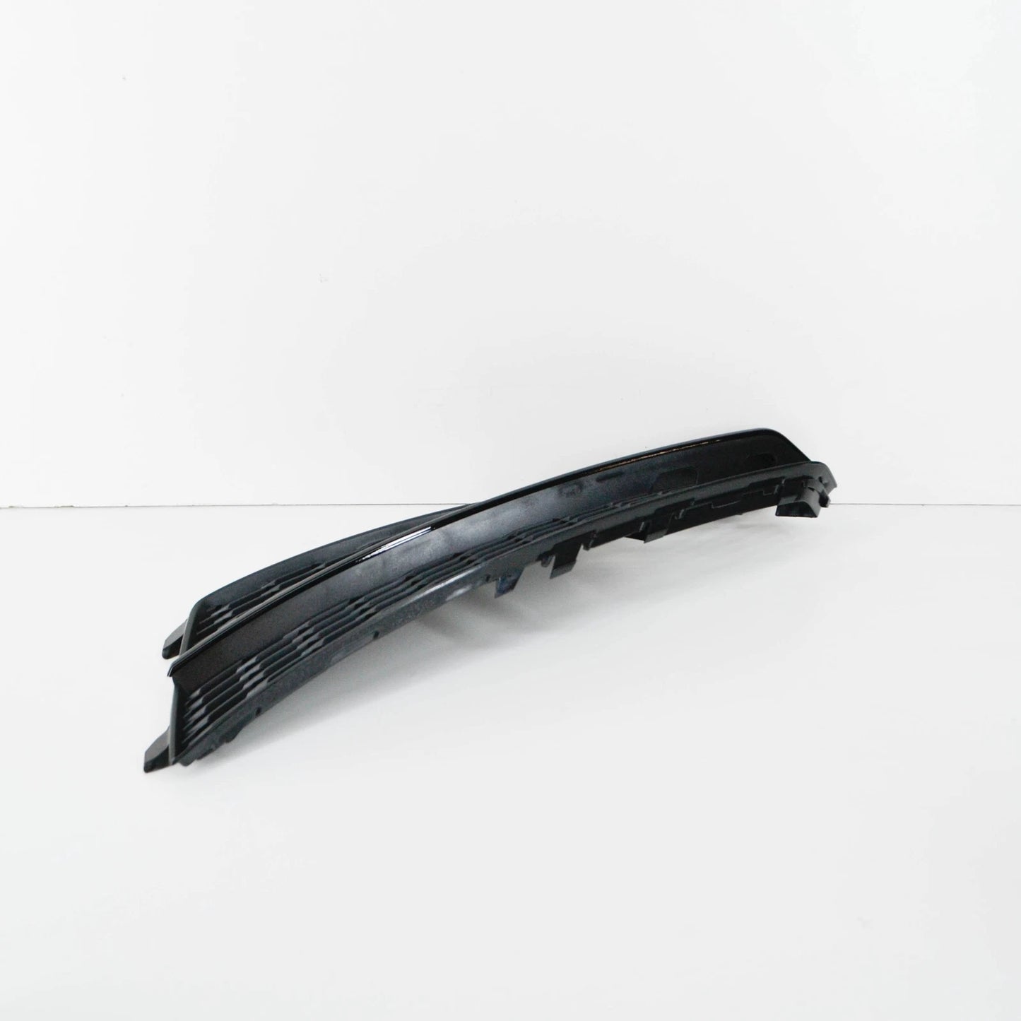 NEW AUDI A6 C7 FRONT BUMPER RIGHT AIR GUIDE GRILLE 4G0807648BBMT ORIGINAL