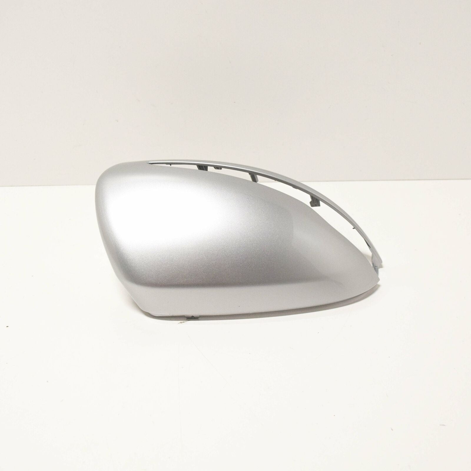 NEW MERCEDES-BENZ C-CLASS W205 RIGHT MIRROR COVER A09981150009775 LHD ORIGINAL