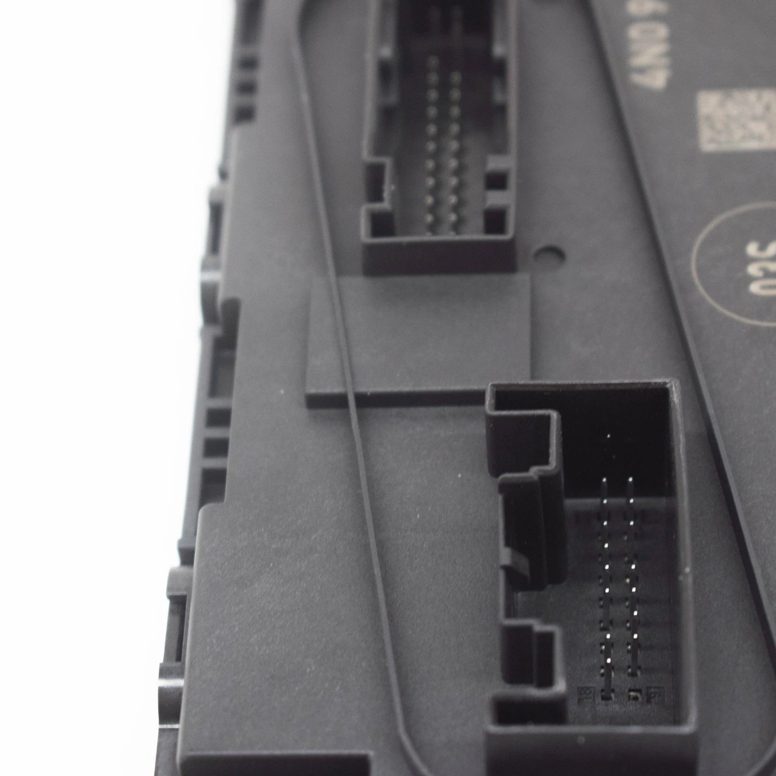 NEW VOLKSWAGEN TOUAREG CR COMFORT CONTROL UNIT 4N0907064BP ORIGINAL