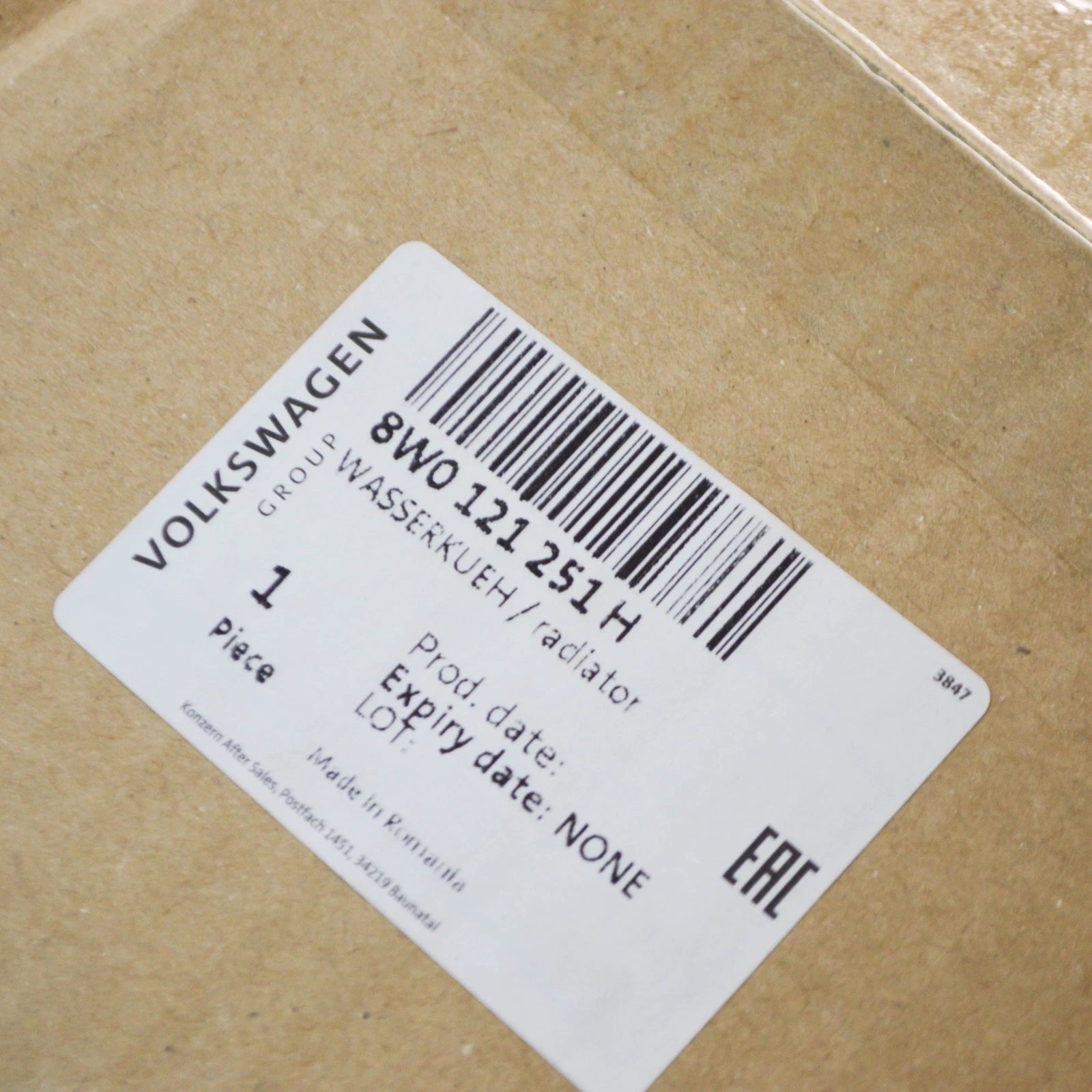 NEW AUDI S4 B9 COOLING RADIATOR 8W0121251H ORIGINAL