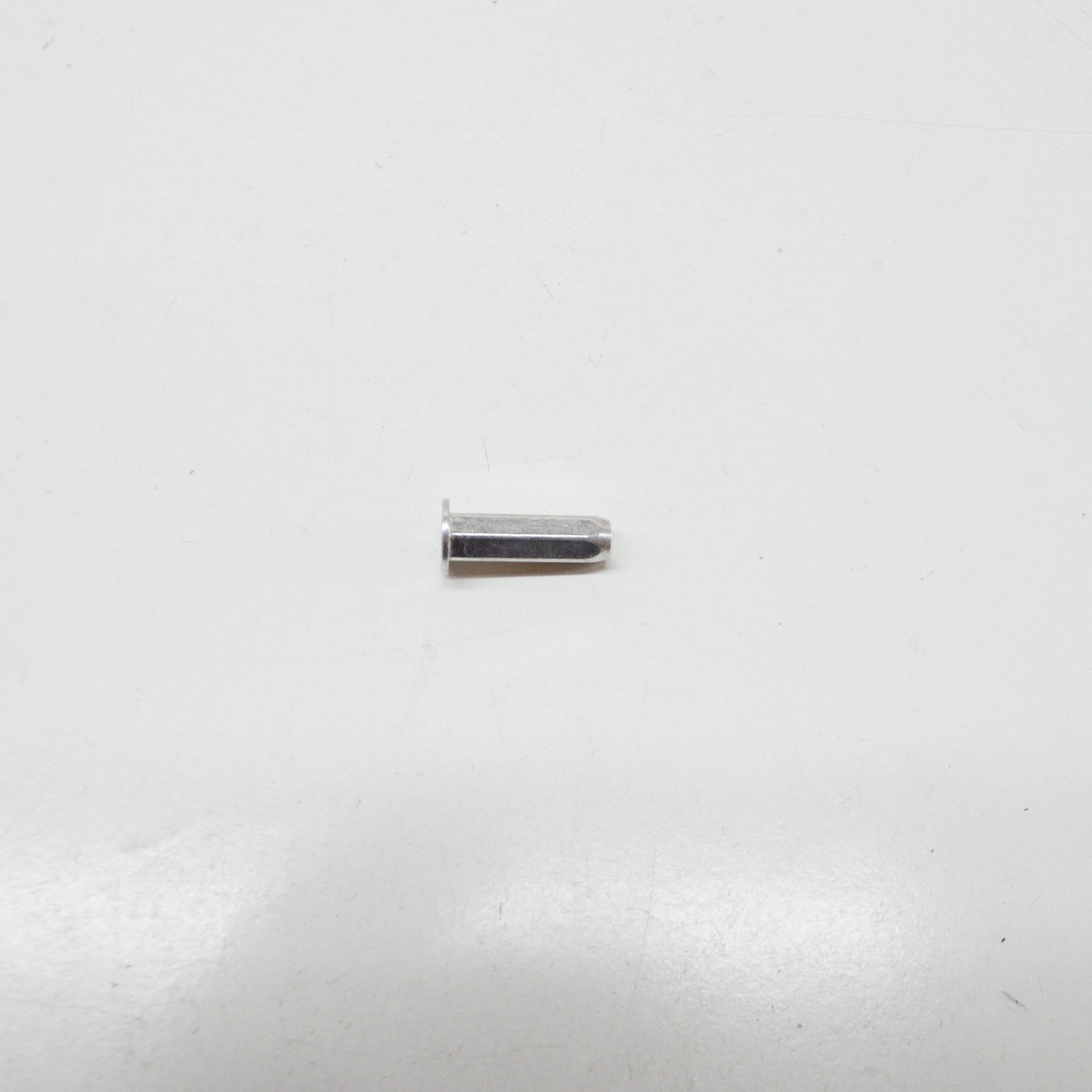 new ford focus mk3 c346 luggage compartment door special nut 6815611 original
