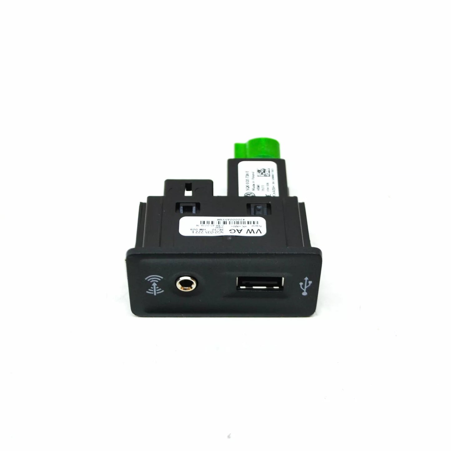 NEW VW BEETLE A5 USB AND AUX IN CONNECTION 5G0035222E