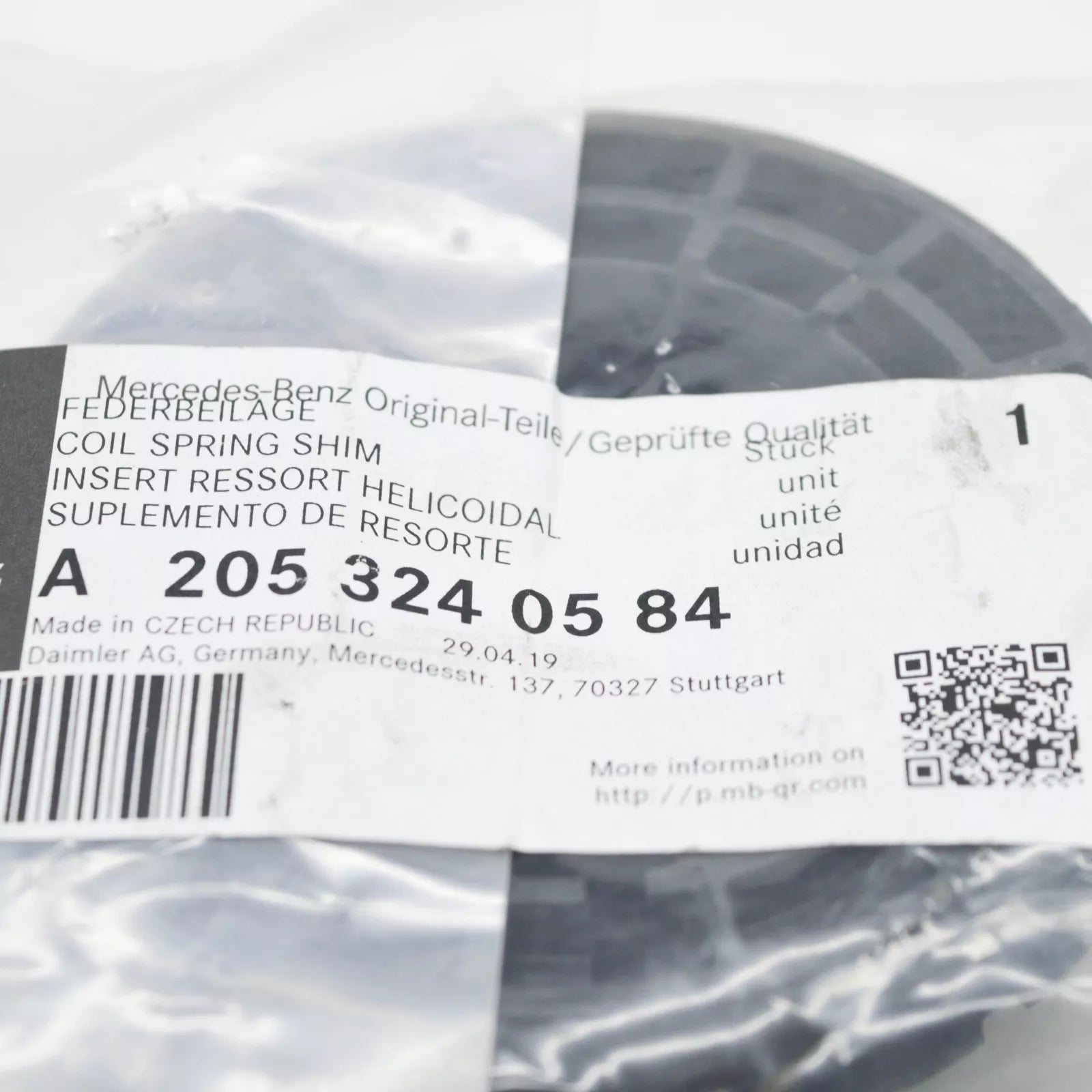 NEW MERCEDES-BENZ C W205 REAR COIL SPRING SHIM A2053240584 ORIGINAL