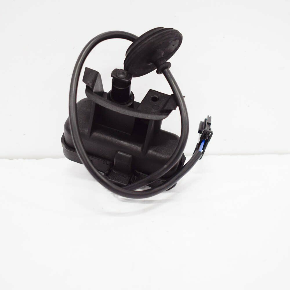 NEW VOLKSWAGEN TIGUAN 5N FUEL DOOR ACTUATOR 5N0810773F + ORIGINAL