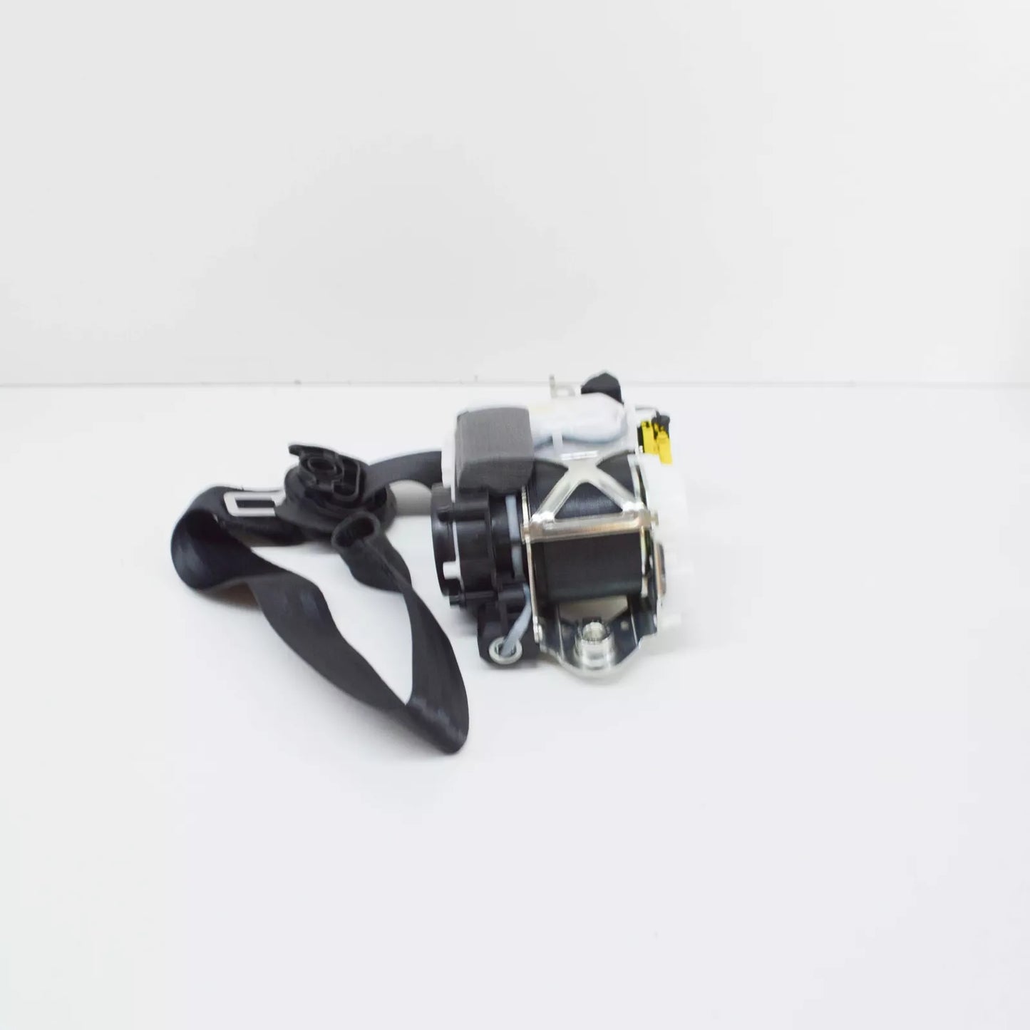 NEW VW GOLF VII 5G MK7 FRONT LEFT SEATBELT 5G3857705GRAA ORIGINAL