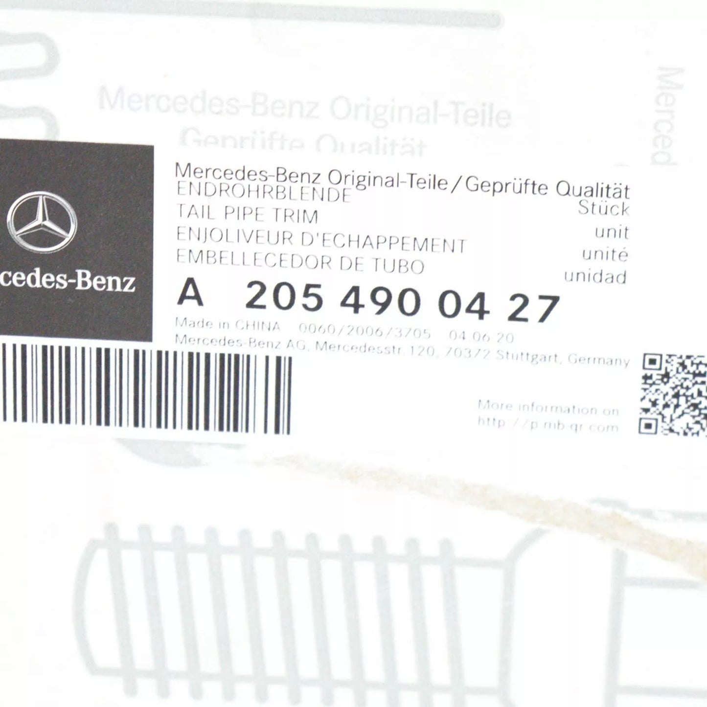 NEW MERCEDES-BENZ C-CLASS W205 LEFT AMG EXHAUST COVER A2054900427