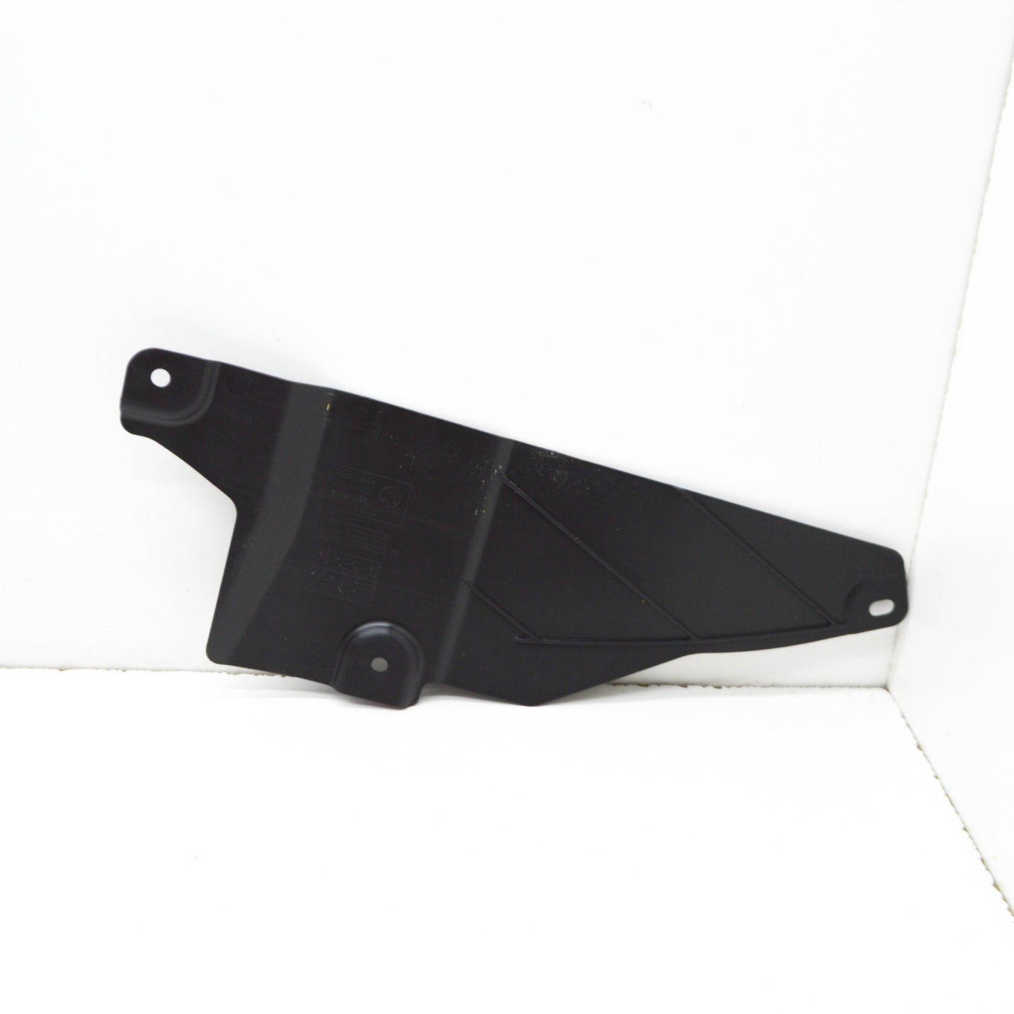 new bmw i8 i12 rear left aero cover 51757387415 original